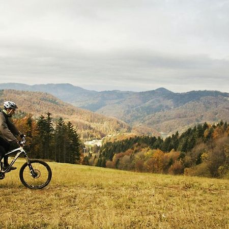 Apartman Hodrusa-Hamre Exteriör bild