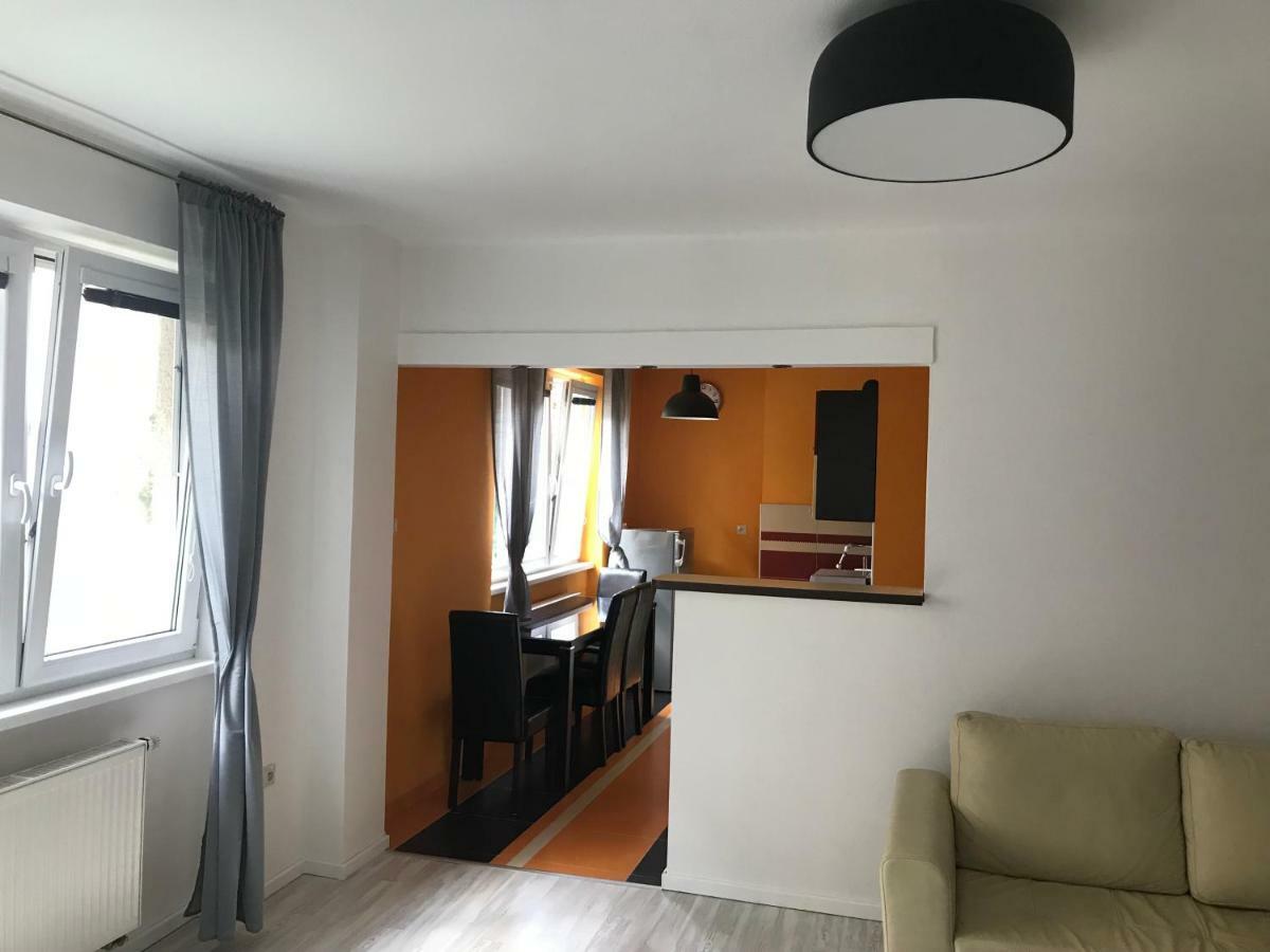 Apartman Hodrusa-Hamre Exteriör bild