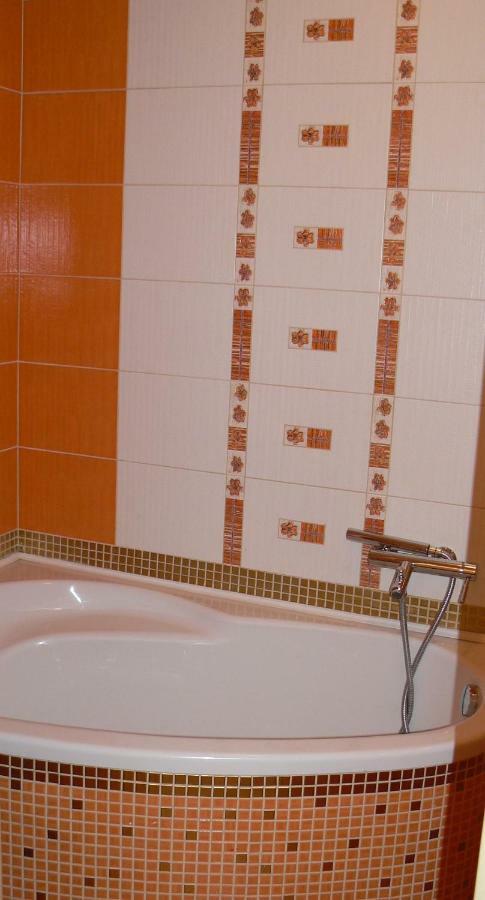 Apartman Hodrusa-Hamre Exteriör bild